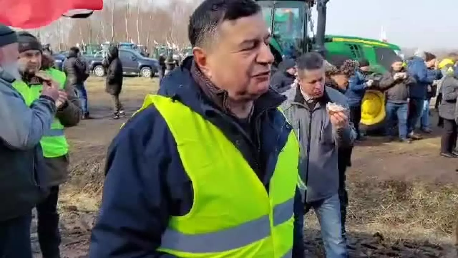 protest-rolnikow-1602-okopy-2.mp4