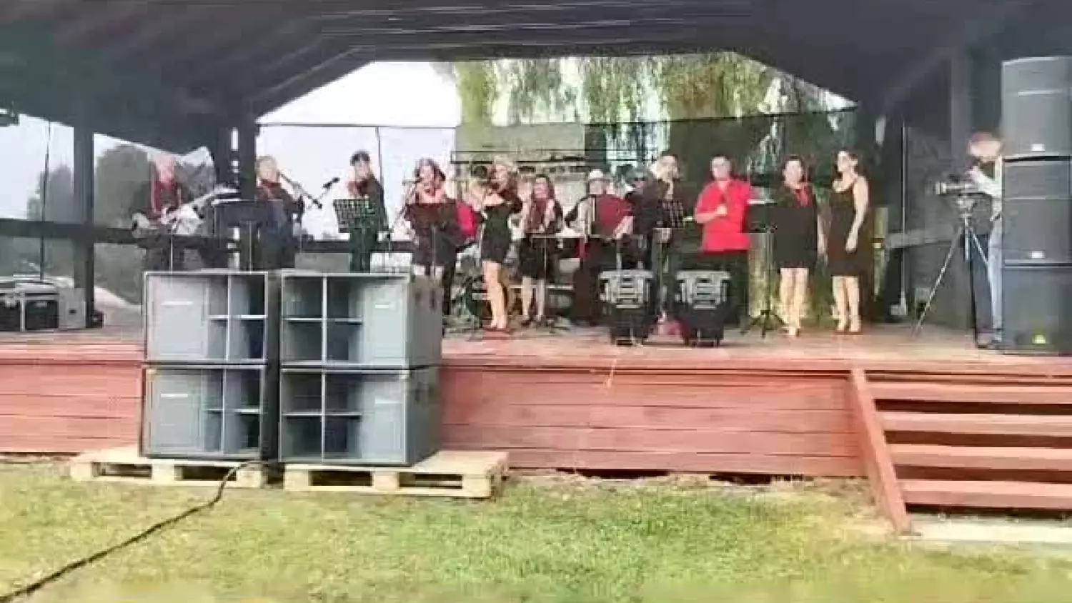 10000000-6446650765453500-8370870643074777086-n.mp4