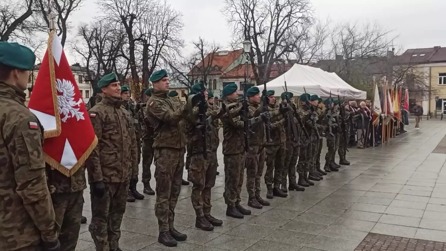 Salwa na Święcie Niepodległości w Krasnymstawie