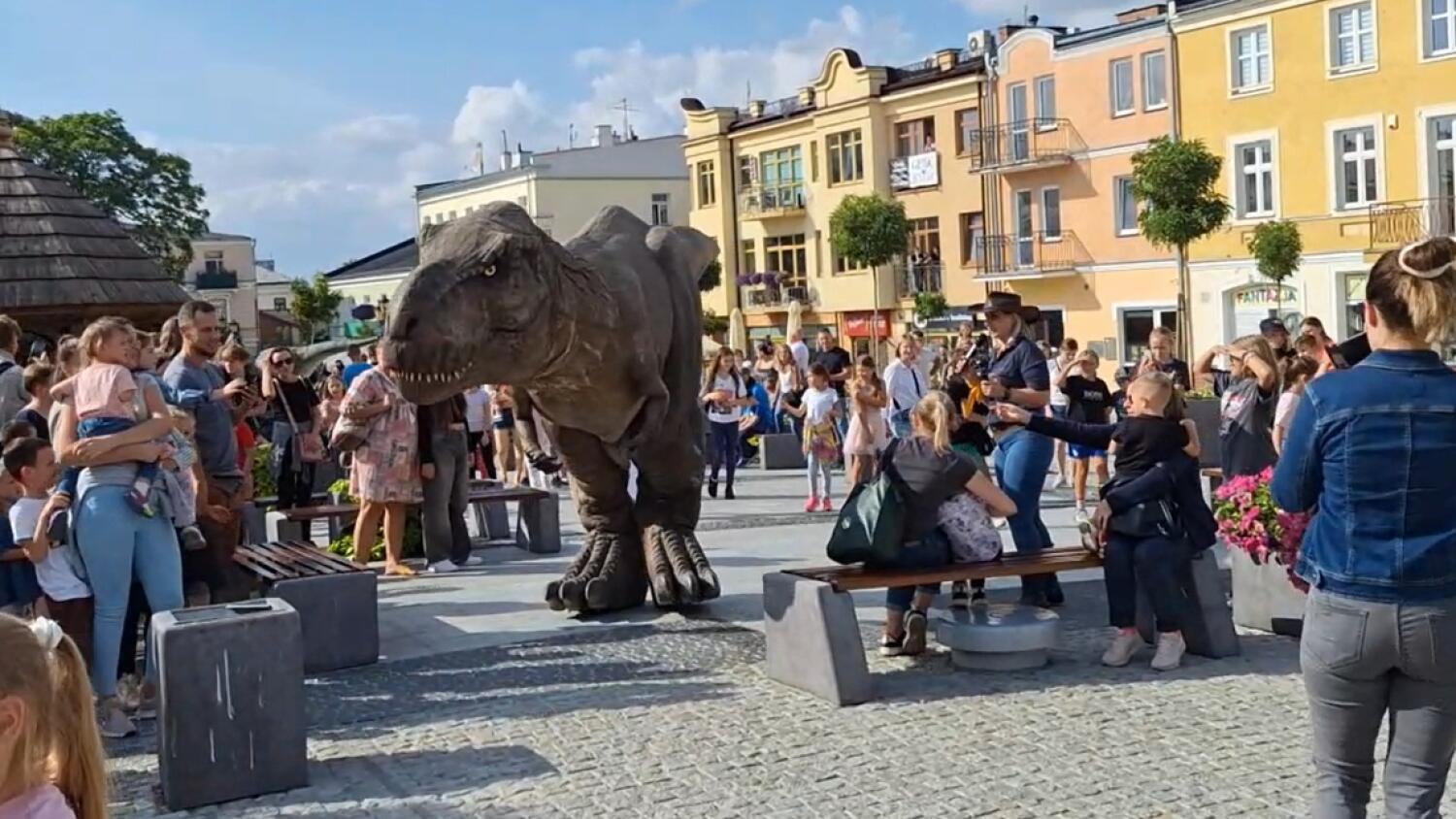 Dzień Sportu w Chełmie. Były nawet dinozaury... [FILM]