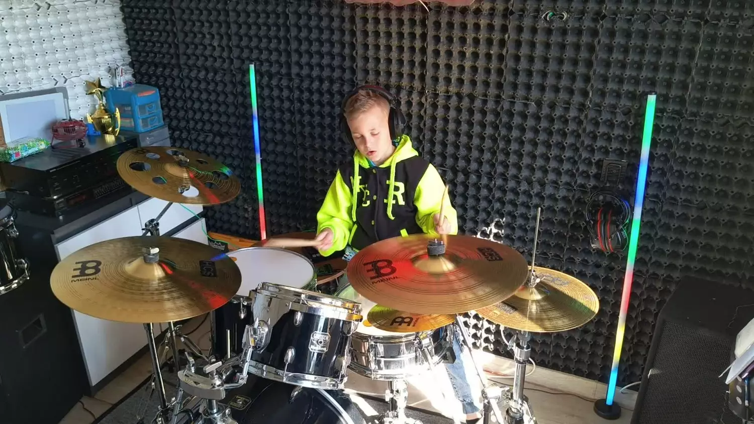 Gm. Sawin. W perkusji bije całe jego serce. O Natanie Drzewieckim jeszcze usłyszy Polska [FILM]