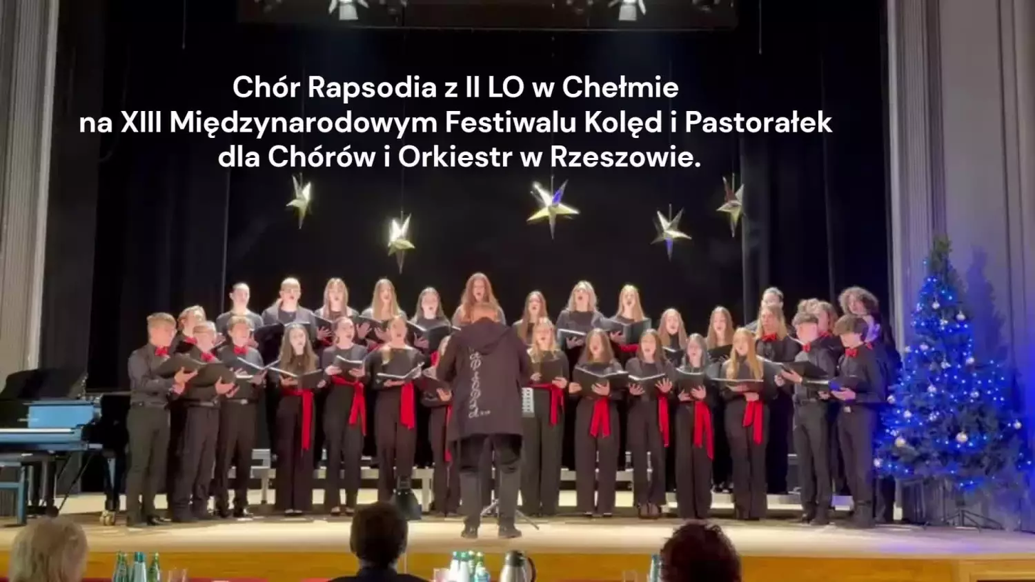 Chór Rapsodia na Międzynarodowym Rzeszowskim Festiwalu Kolęd i Pastorałek [FILM]
